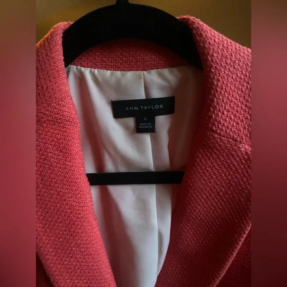 Ann Taylor Coral Pink Tweed Blazer - NWOT - Picture 3 of 6